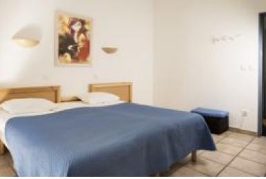 Hotel Club Village Camarguais 3*